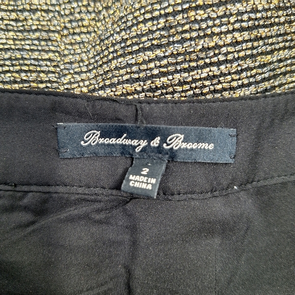 Broadway & Broome Gold Metallic Micro Mini Skirt Sz 2 - Picture 6 of 11